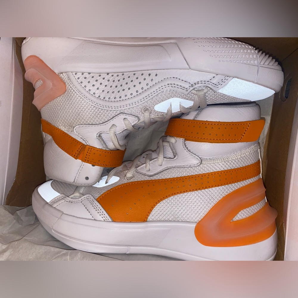 Puma Sneakers